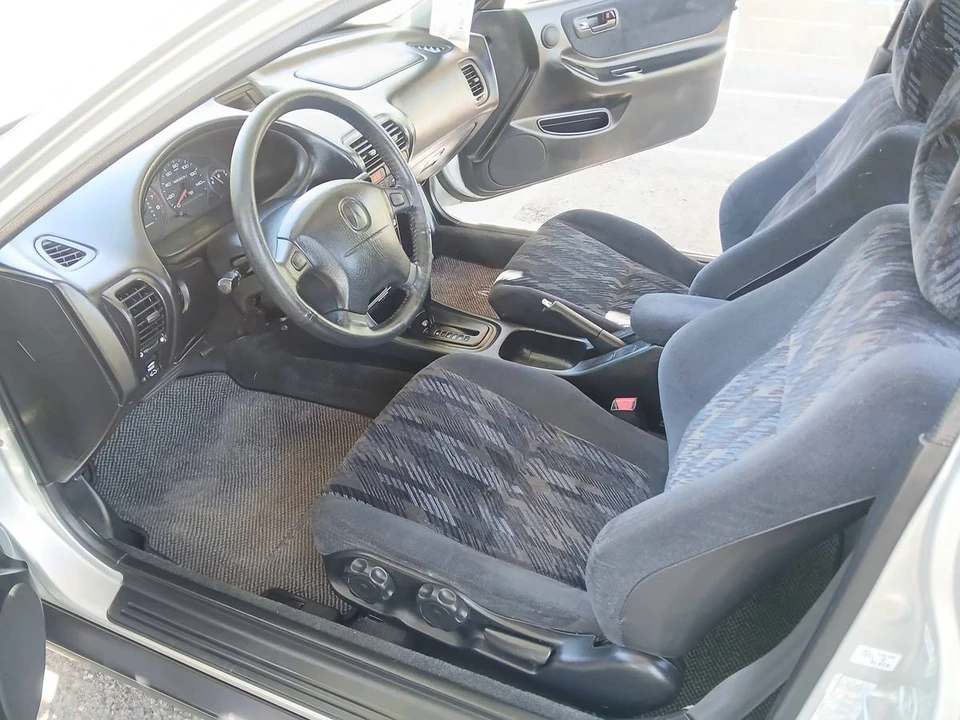 2000 Acura Integra 3rd Gen - Image 11 of 24