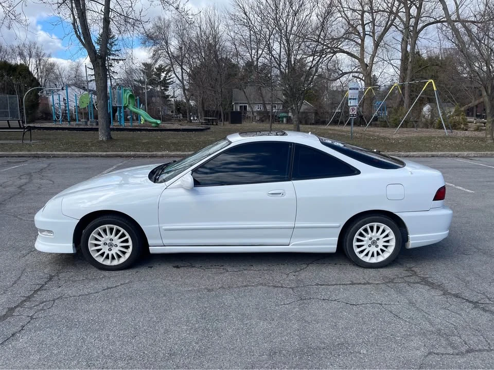 2000 Acura Integra 3rd Gen - Image 3 of 8
