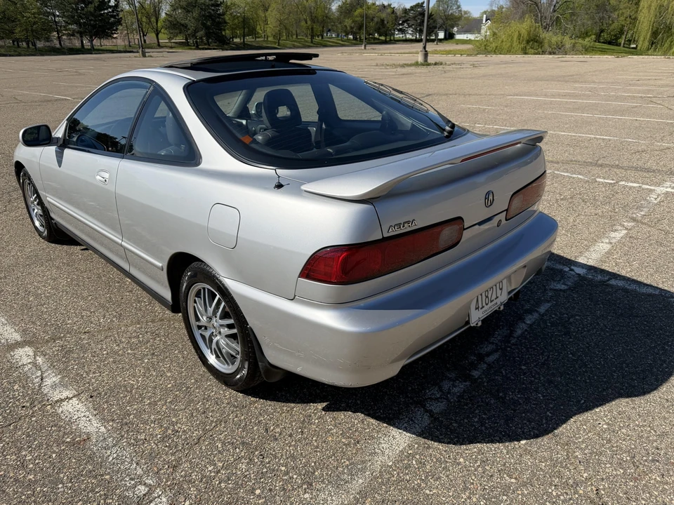 2000 Acura Integra 3rd Gen - Image 10 of 31