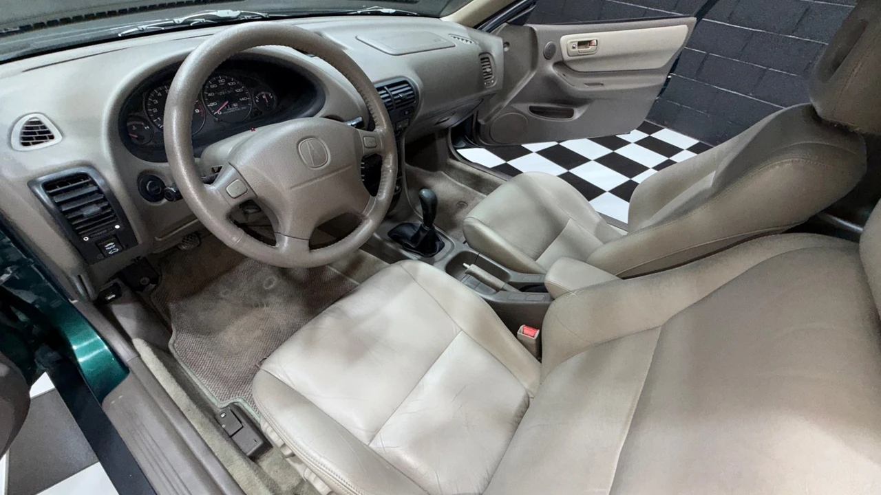 2000 Acura Integra 3rd Gen - Image 2 of 31