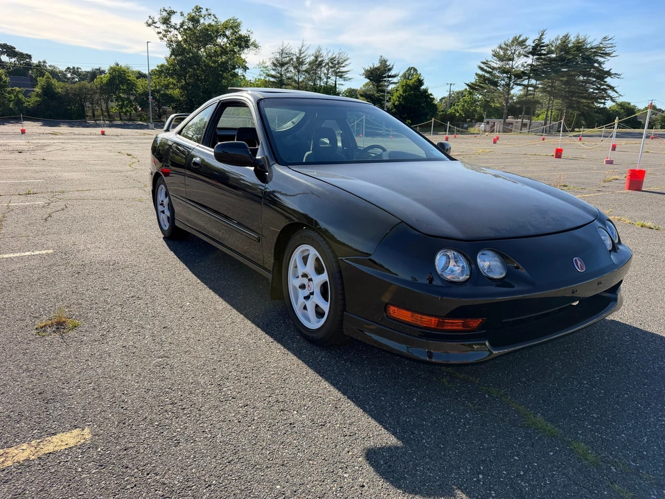 2000 Acura Integra 3rd Gen - Image 10 of 31