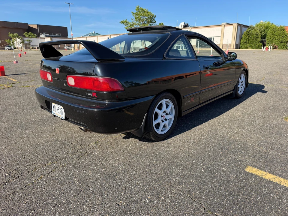 2000 Acura Integra 3rd Gen - Image 9 of 31
