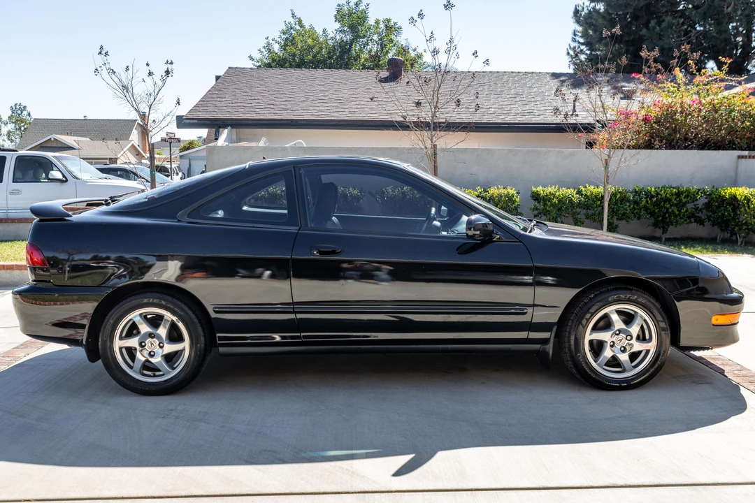2000 Acura Integra 3rd Gen - Image 3 of 31