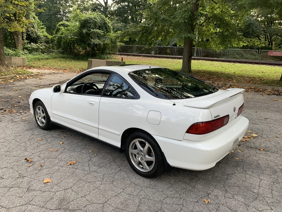 2000 Acura Integra 3rd Gen - Image 12 of 31