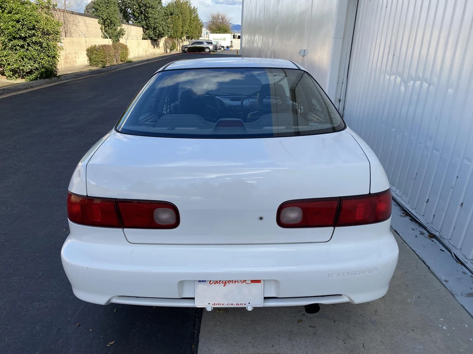 2000 Acura Integra 3rd Gen - Image 10 of 31