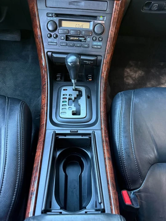 2000 Acura Integra 3rd Gen - Image 9 of 15