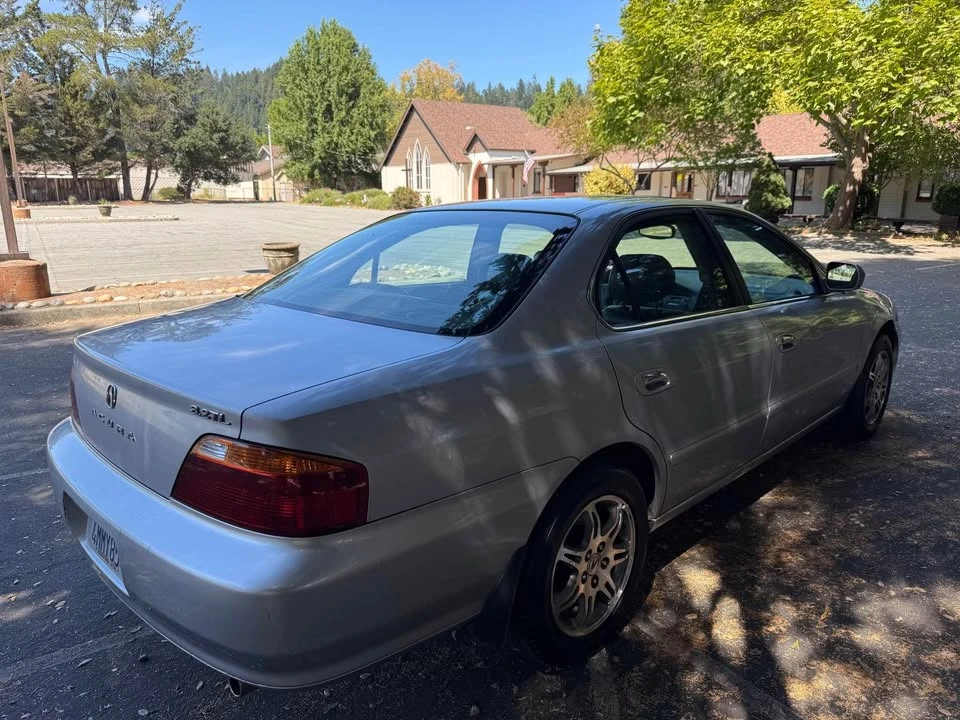 2000 Acura Integra 3rd Gen - Image 3 of 15