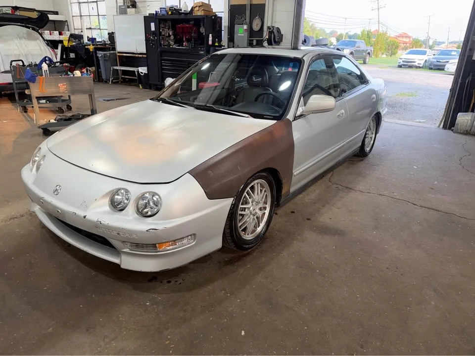 2000 Acura Integra 3rd Gen - Image 2 of 12