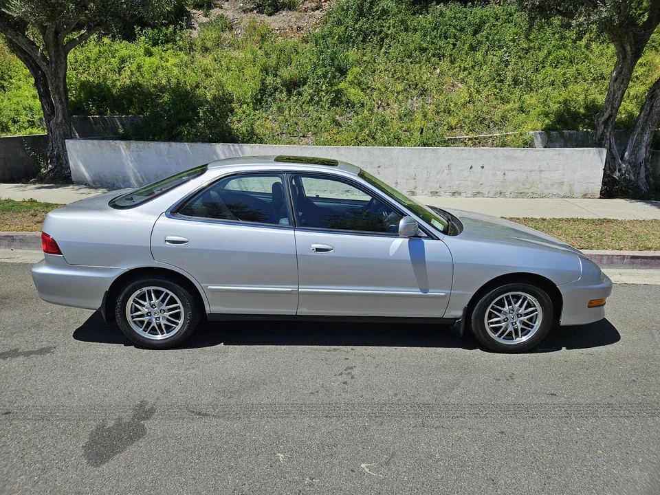 2000 Acura Integra 3rd Gen - Image 13 of 31
