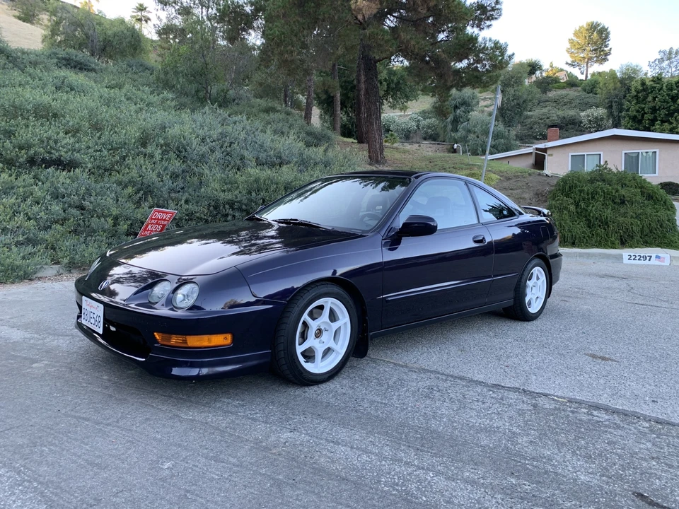 2000 Acura Integra 3rd Gen - Image 2 of 31