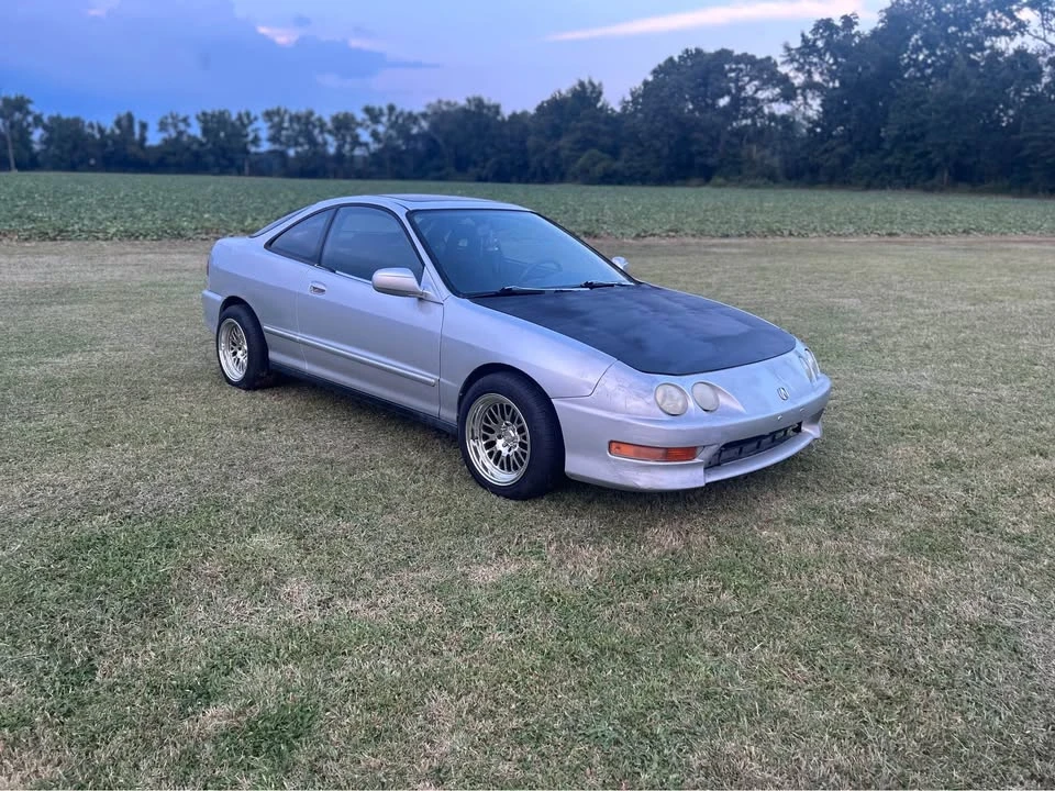 2000 Acura Integra 3rd Gen - Image 2 of 11