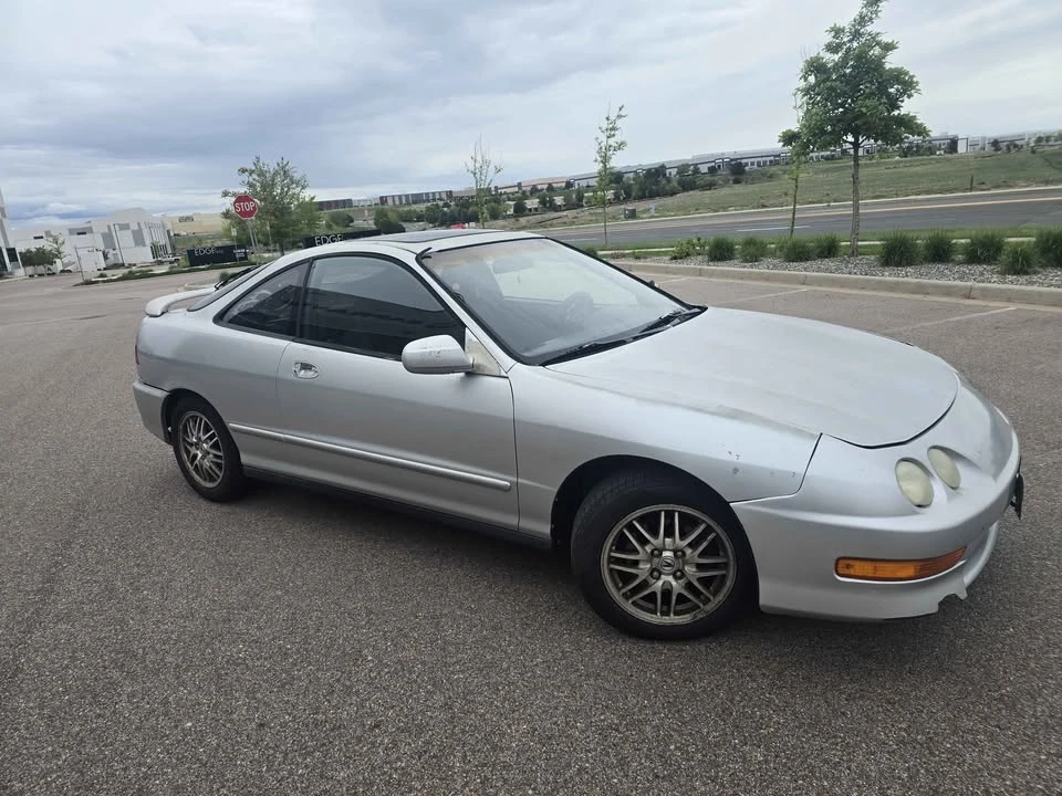 2000 Acura Integra 3rd Gen - Image 2 of 9