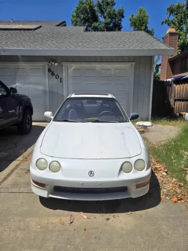 2000 Acura Integra LS Hatchback 2D