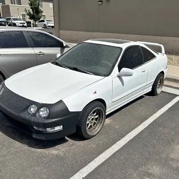 2000 Acura Integra LS Hatchback 2D