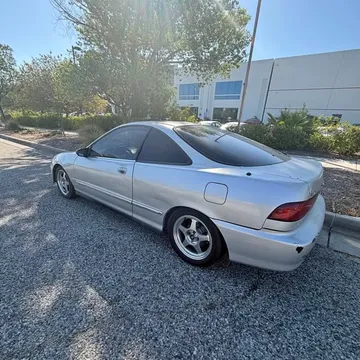 2000 Acura Integra LS Hatchback 2D