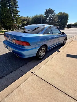 2000 Acura Integra LS Sedan 2D