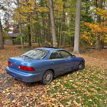 2000 Acura Integra LS Sedan 4D
