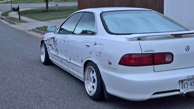 2000 Acura Integra LS Sedan 4D
