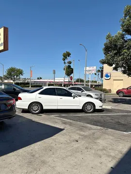 2000 Acura Integra LS Sedan 4D