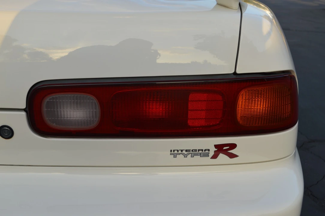 2000 Acura Integra Type R 3rd Gen - Image 23 of 31