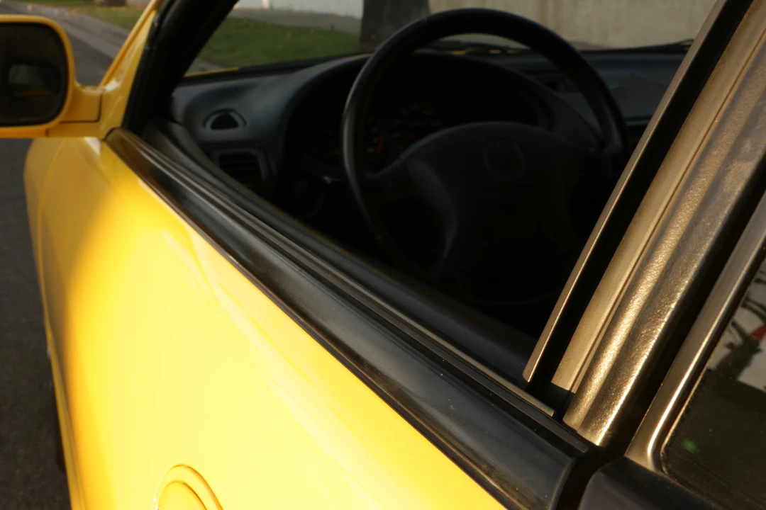 2000 Acura Integra Type R 3rd Gen - Image 23 of 31