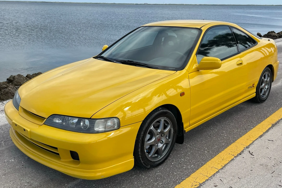 2000 Acura Integra Type R 3rd Gen - Image 1 of 31