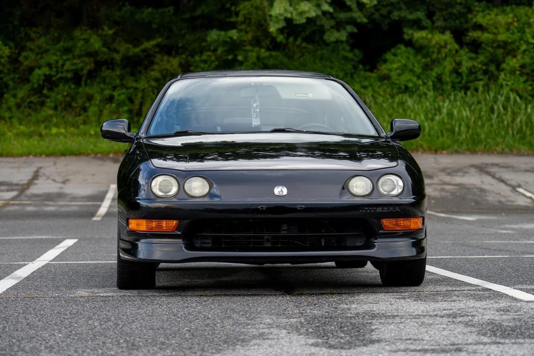 2000 Acura Integra Type R 3rd Gen - Image 2 of 31