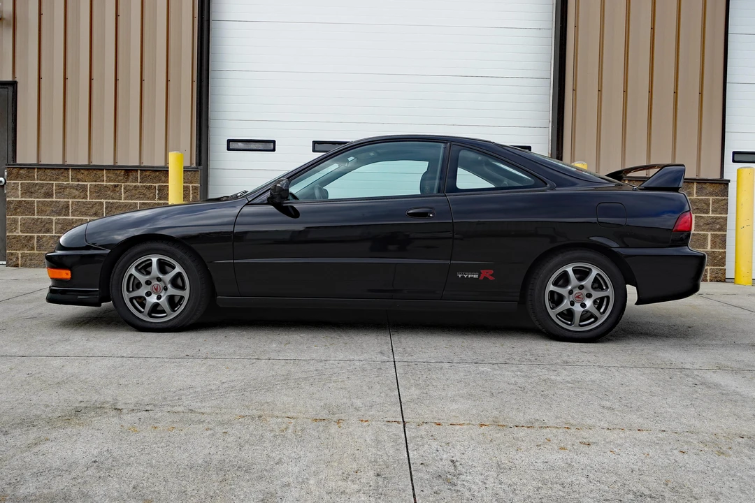 2000 Acura Integra Type R 3rd Gen - Image 10 of 31
