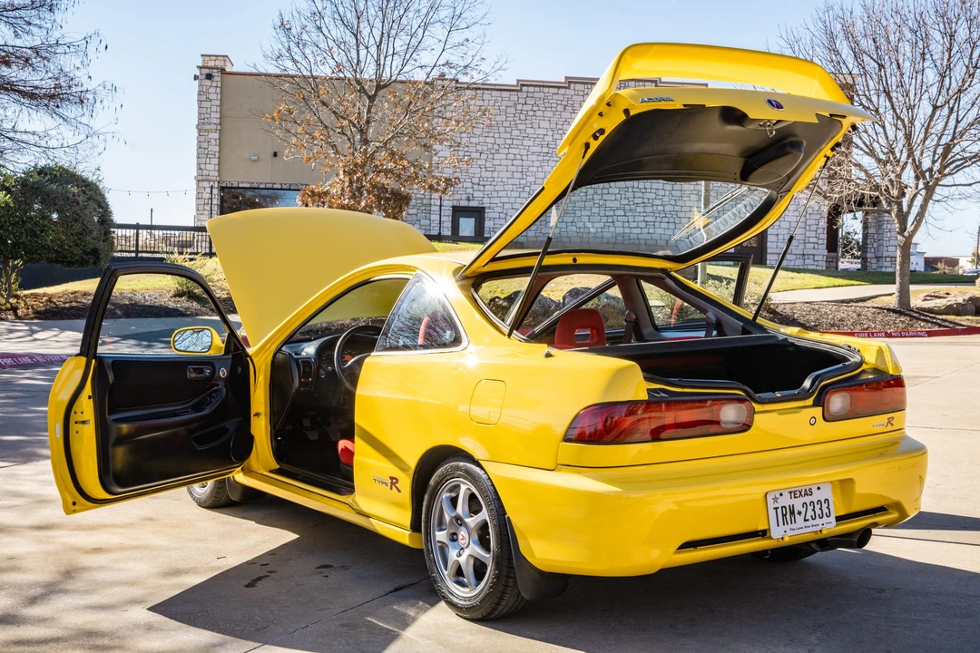 2000 Acura Integra Type R 3rd Gen - Image 11 of 31