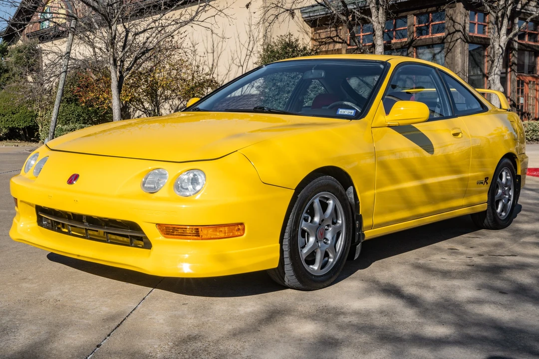 2000 Acura Integra Type R 3rd Gen - Image 2 of 31
