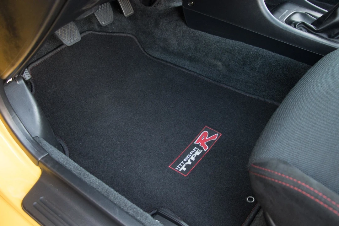 2000 Acura Integra Type R 3rd Gen - Image 8 of 13