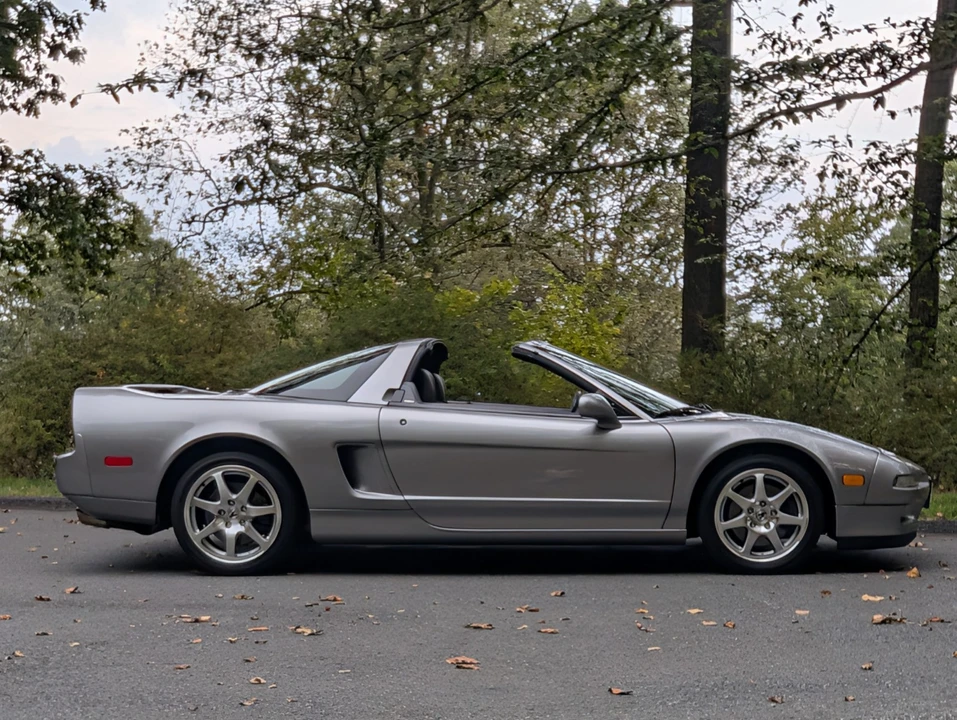 2000 Acura NA1 NSX - Image 2 of 21