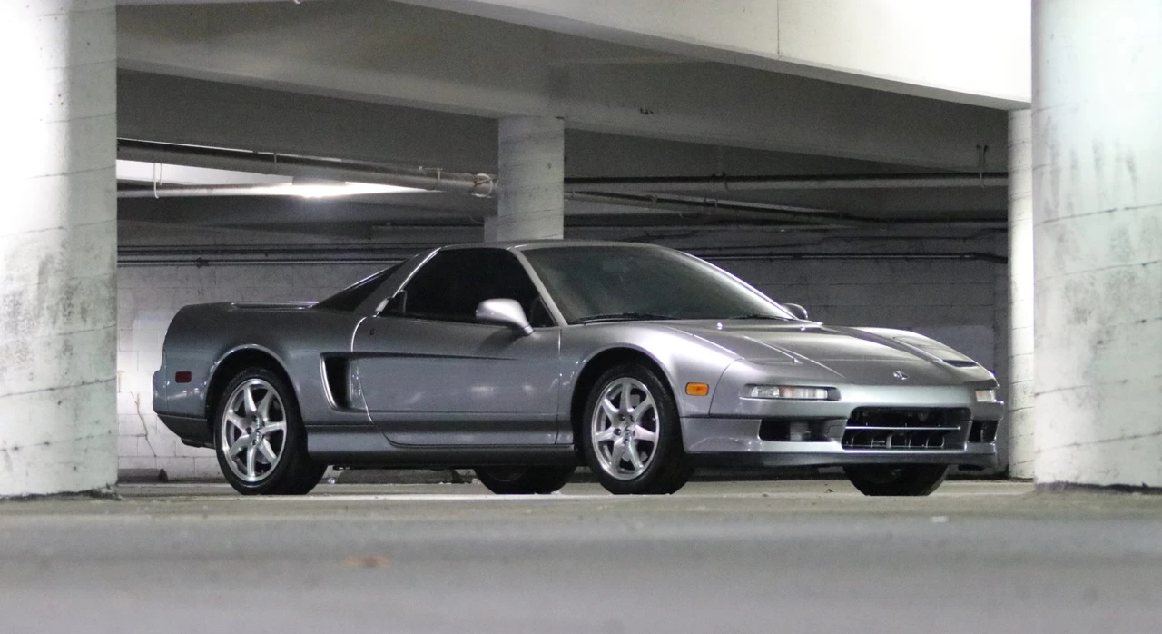 2000 Acura NA2 NSX - Image 3 of 31