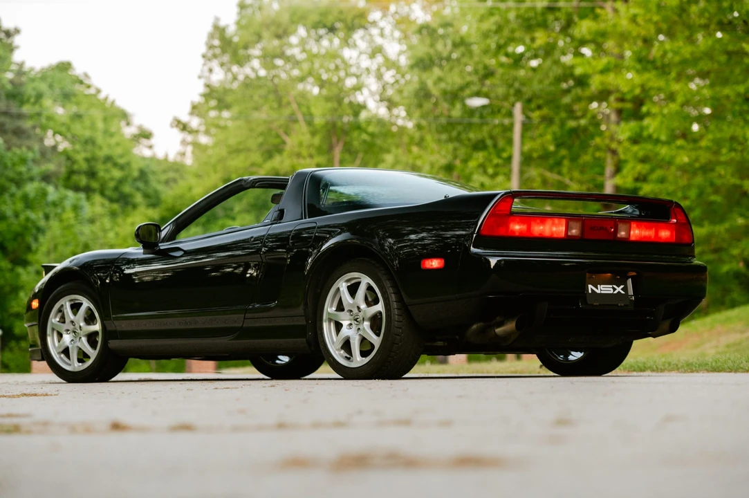 2000 Acura NA2 NSX - Image 10 of 31
