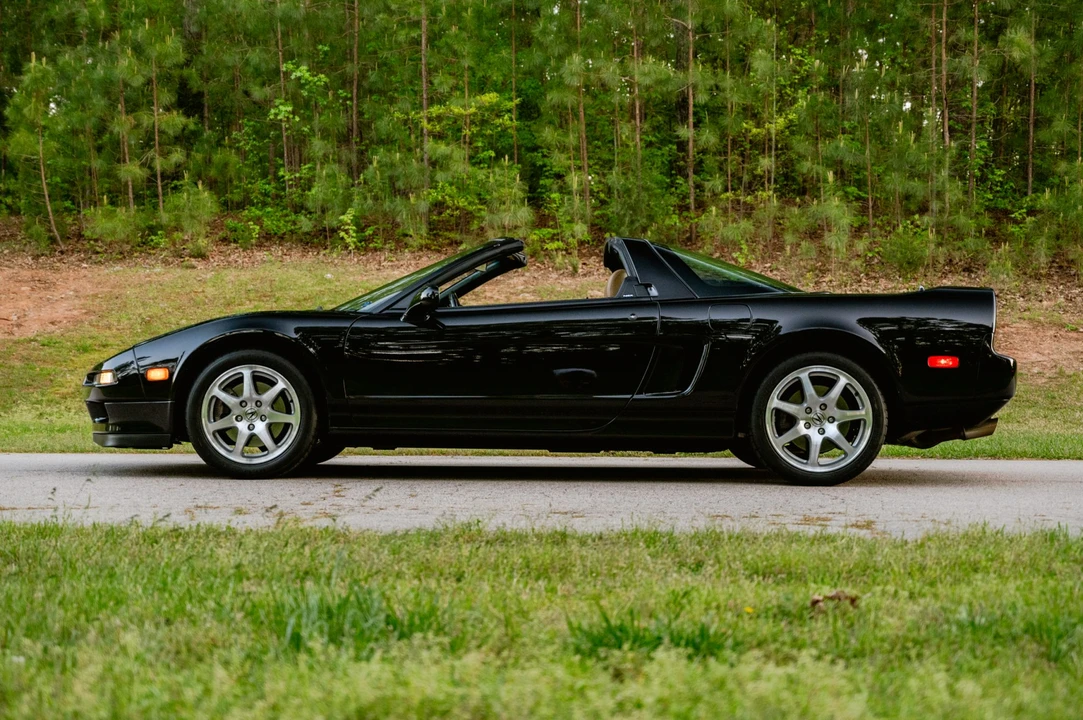 2000 Acura NA2 NSX - Image 13 of 31