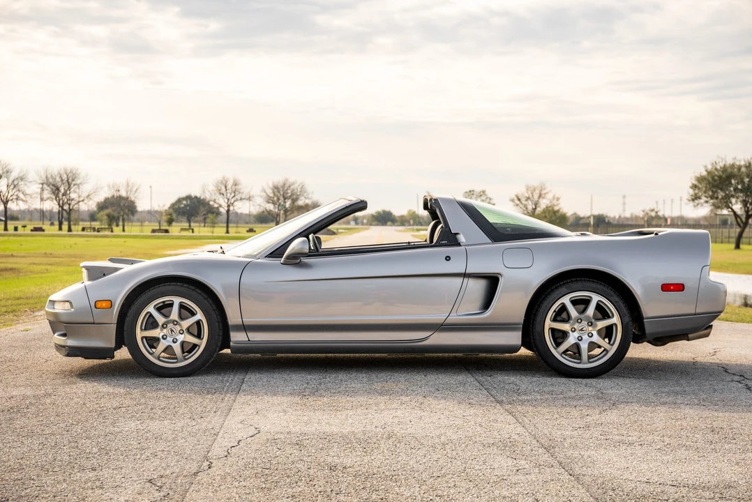 2000 Acura NA2 NSX - Image 9 of 31