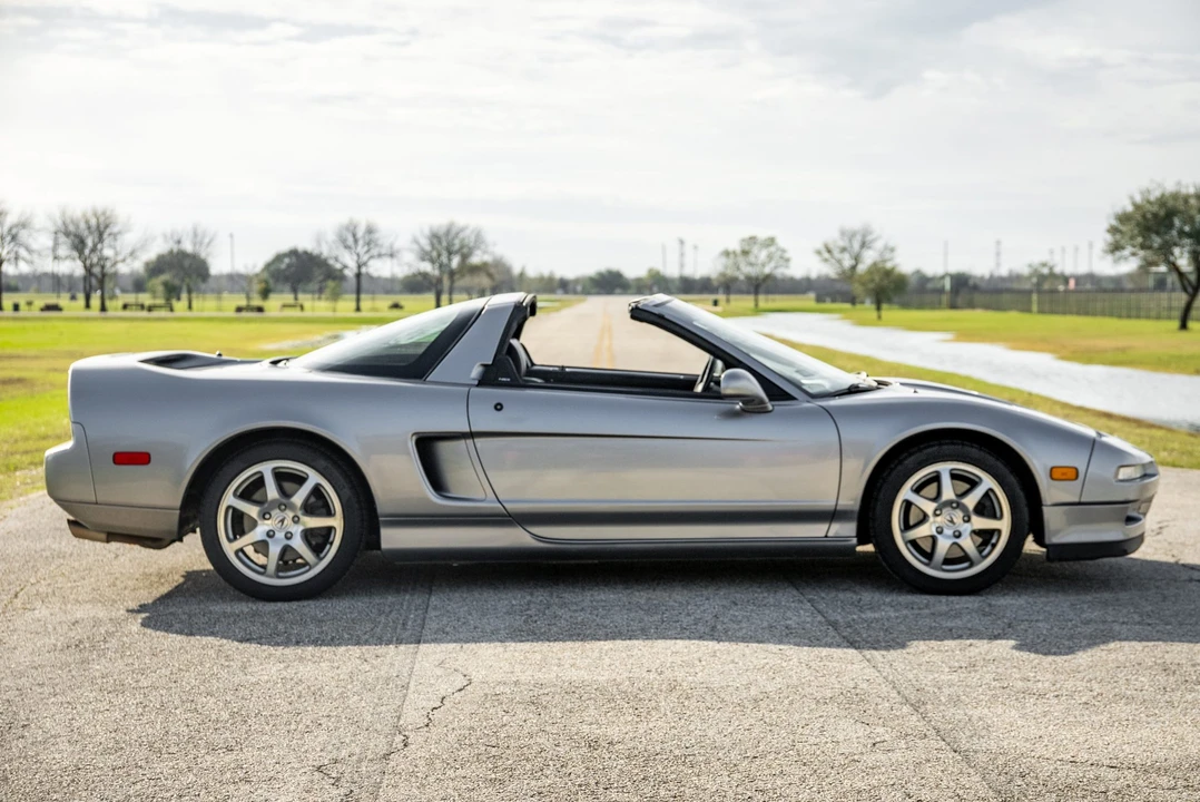 2000 Acura NA2 NSX - Image 15 of 31