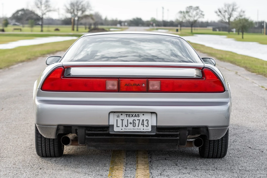 2000 Acura NA2 NSX - Image 11 of 31