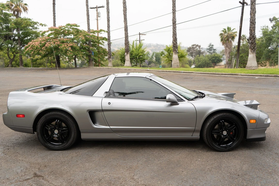 2000 Acura NA2 NSX - Image 12 of 31