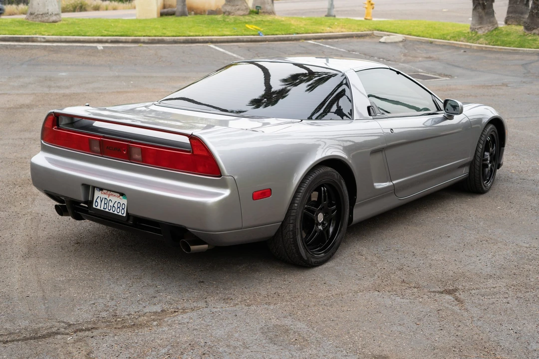 2000 Acura NA2 NSX - Image 11 of 31