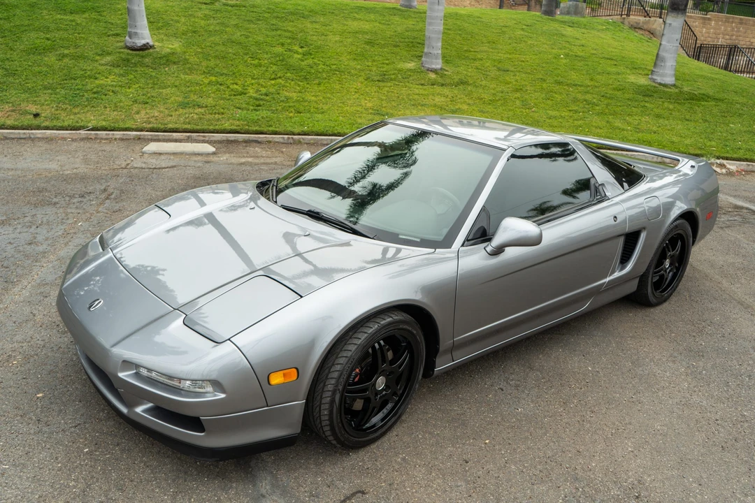 2000 Acura NA2 NSX - Image 2 of 31