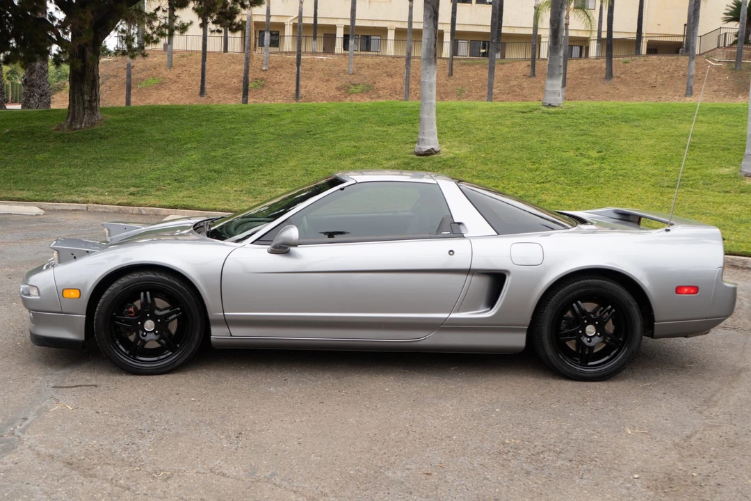 2000 Acura NA2 NSX - Image 5 of 31