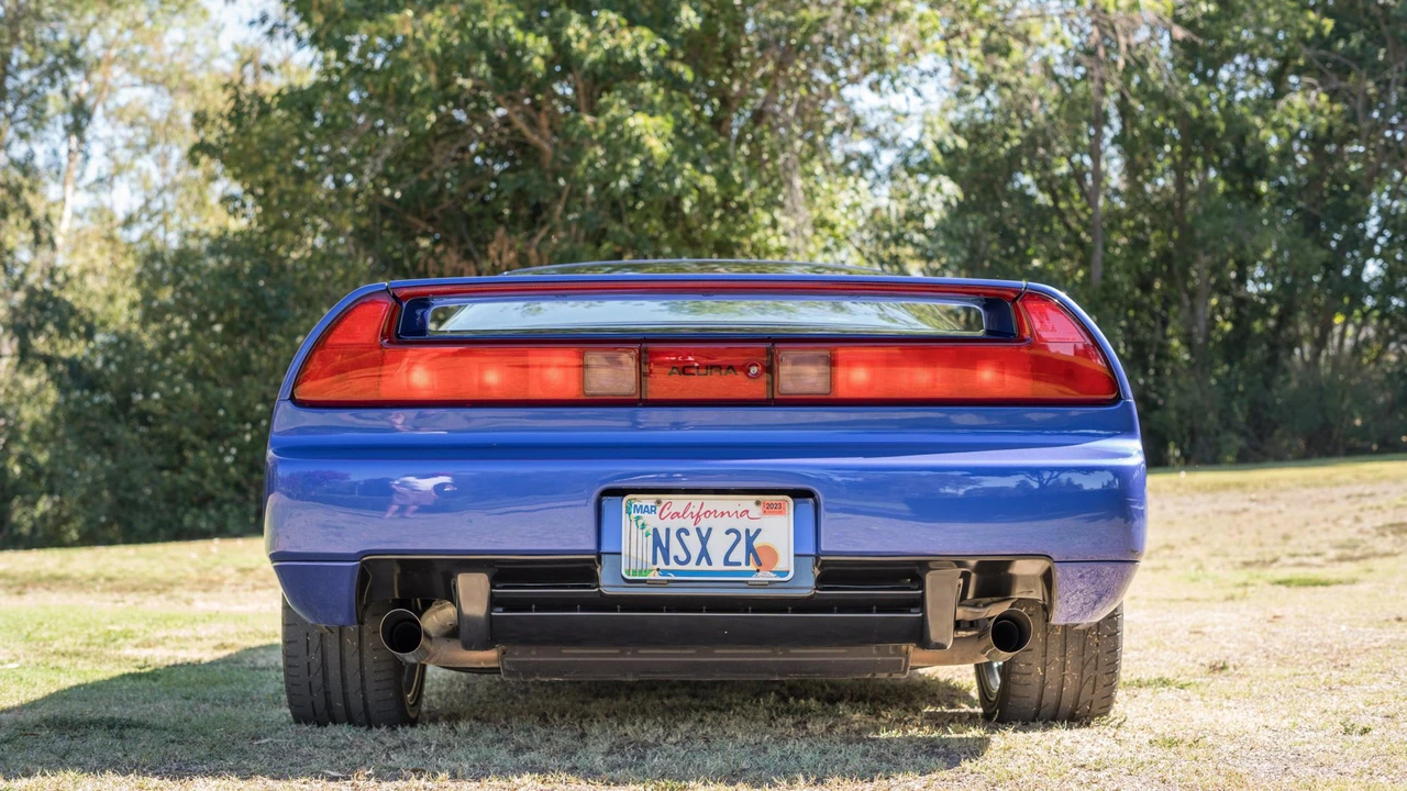 2000 Acura NA2 NSX - Image 7 of 31