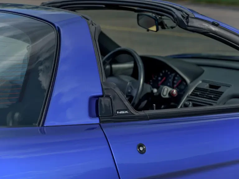 2000 Acura NA2 NSX - Image 19 of 31