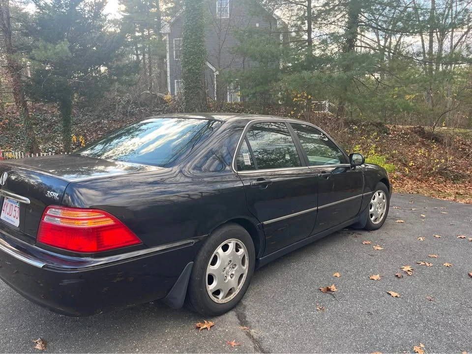 2000 Acura RL 1st Gen - Image 4 of 9