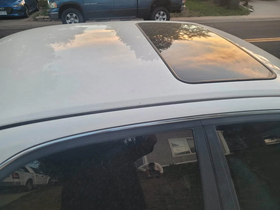 2000 Acura RL 1st Gen - Image 2 of 10