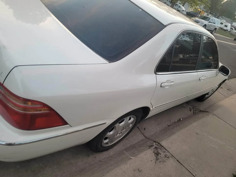 2000 Acura RL 1st Gen - Image 6 of 10