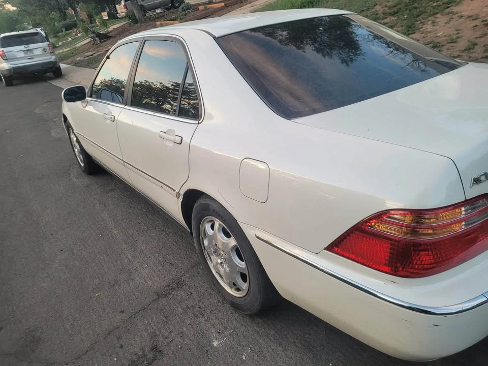 2000 Acura RL 1st Gen - Image 4 of 10