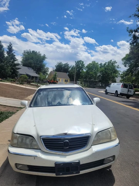 2000 Acura RL 1st Gen - Image 10 of 10