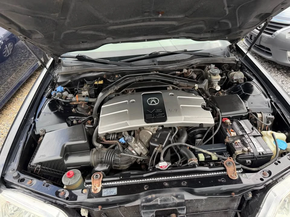 2000 Acura RL 1st Gen - Image 16 of 16